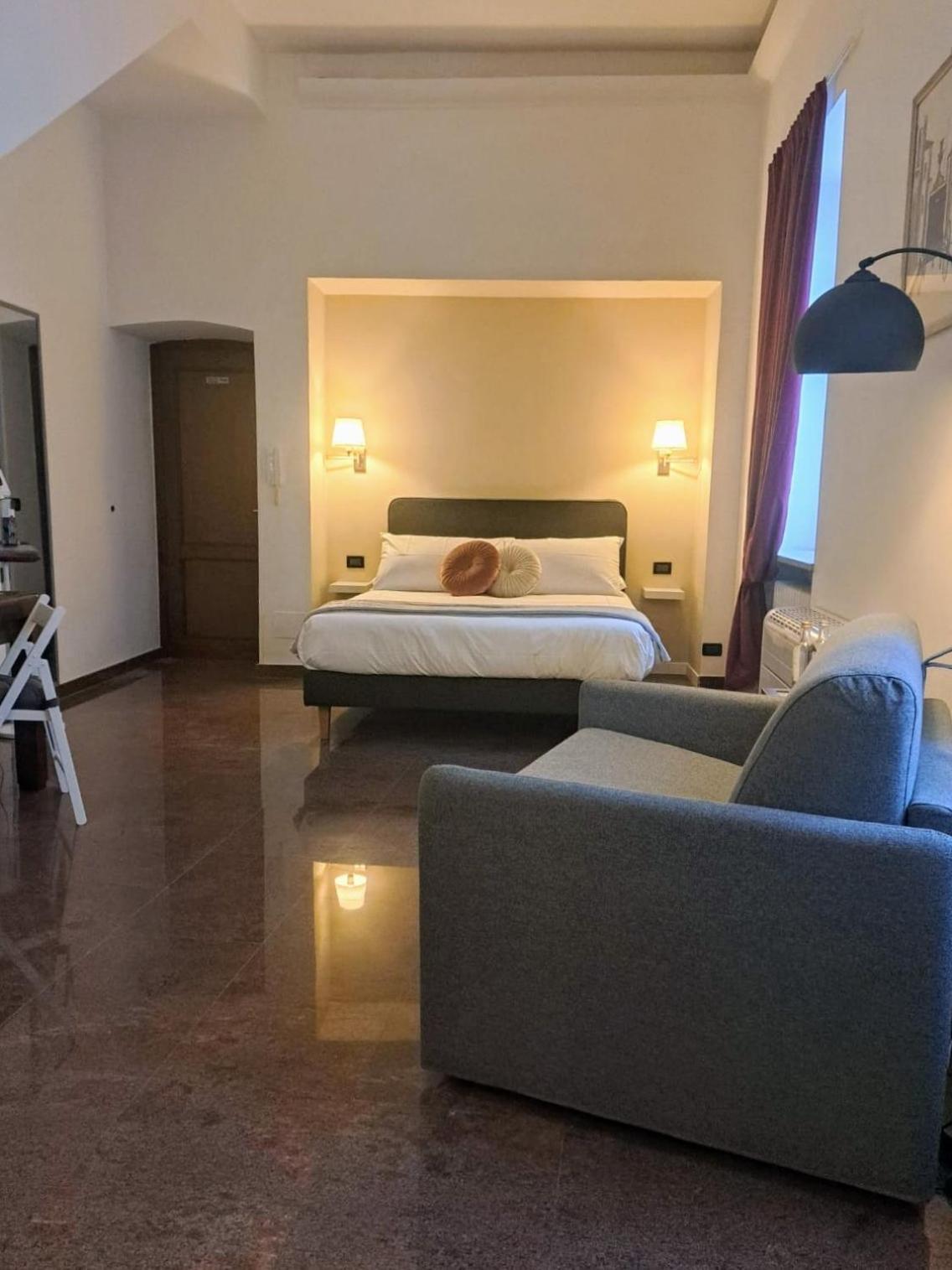 Palazzo Cusani Charming Rooms Vercelli Dış mekan fotoğraf